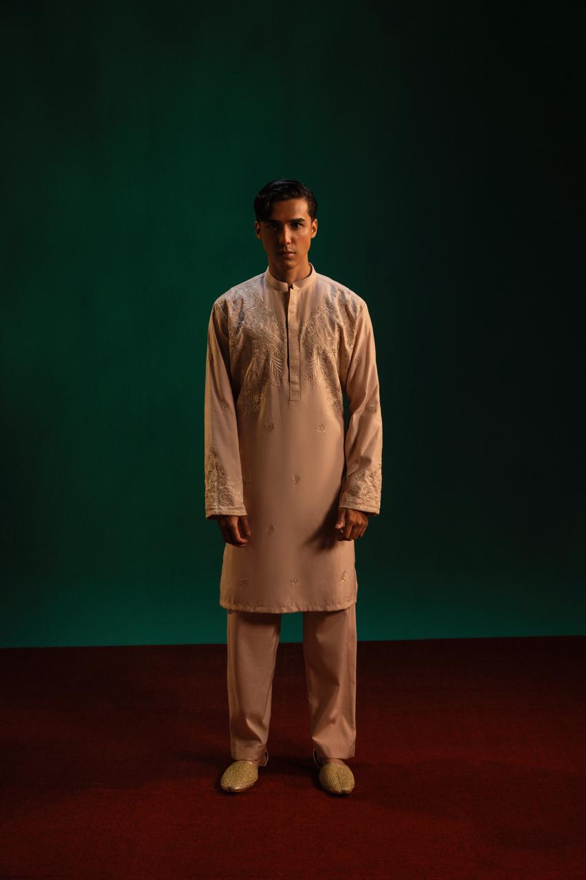 AR9041 - Ahmad Raza