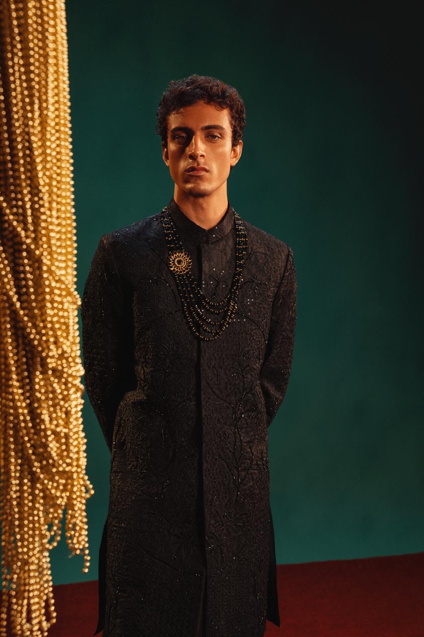 AR9042 - Ahmad Raza-clothing