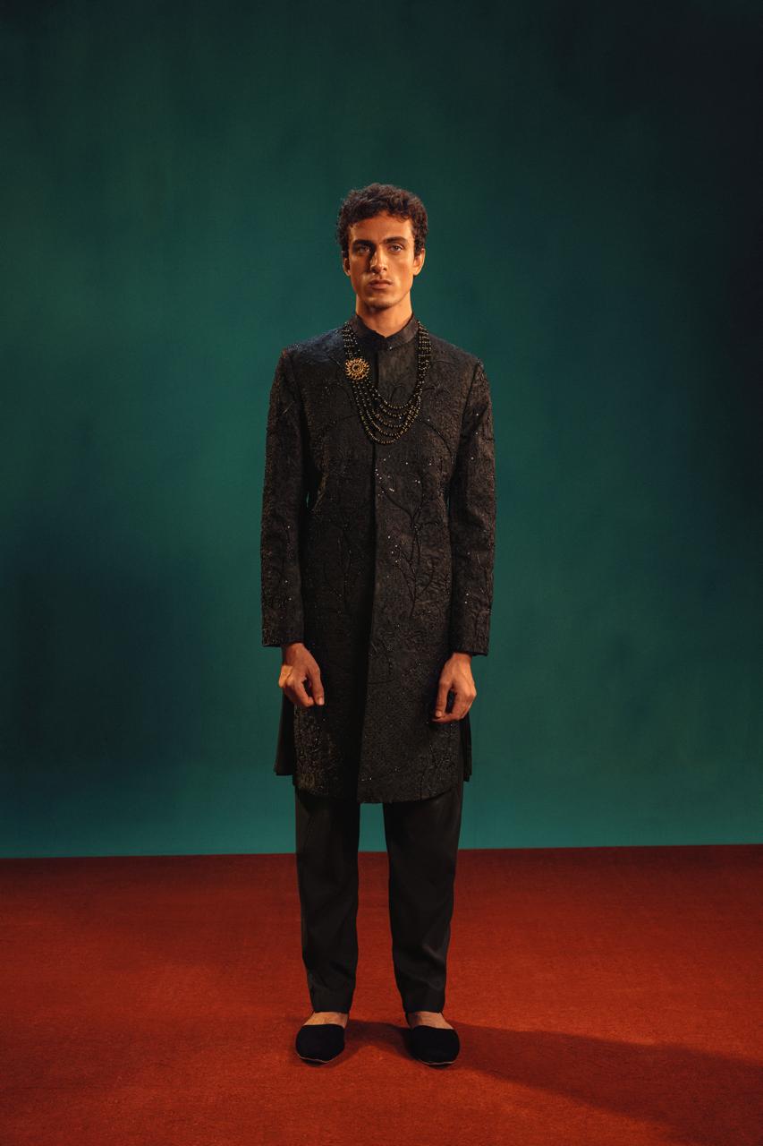 AR9042 - Ahmad Raza-clothing